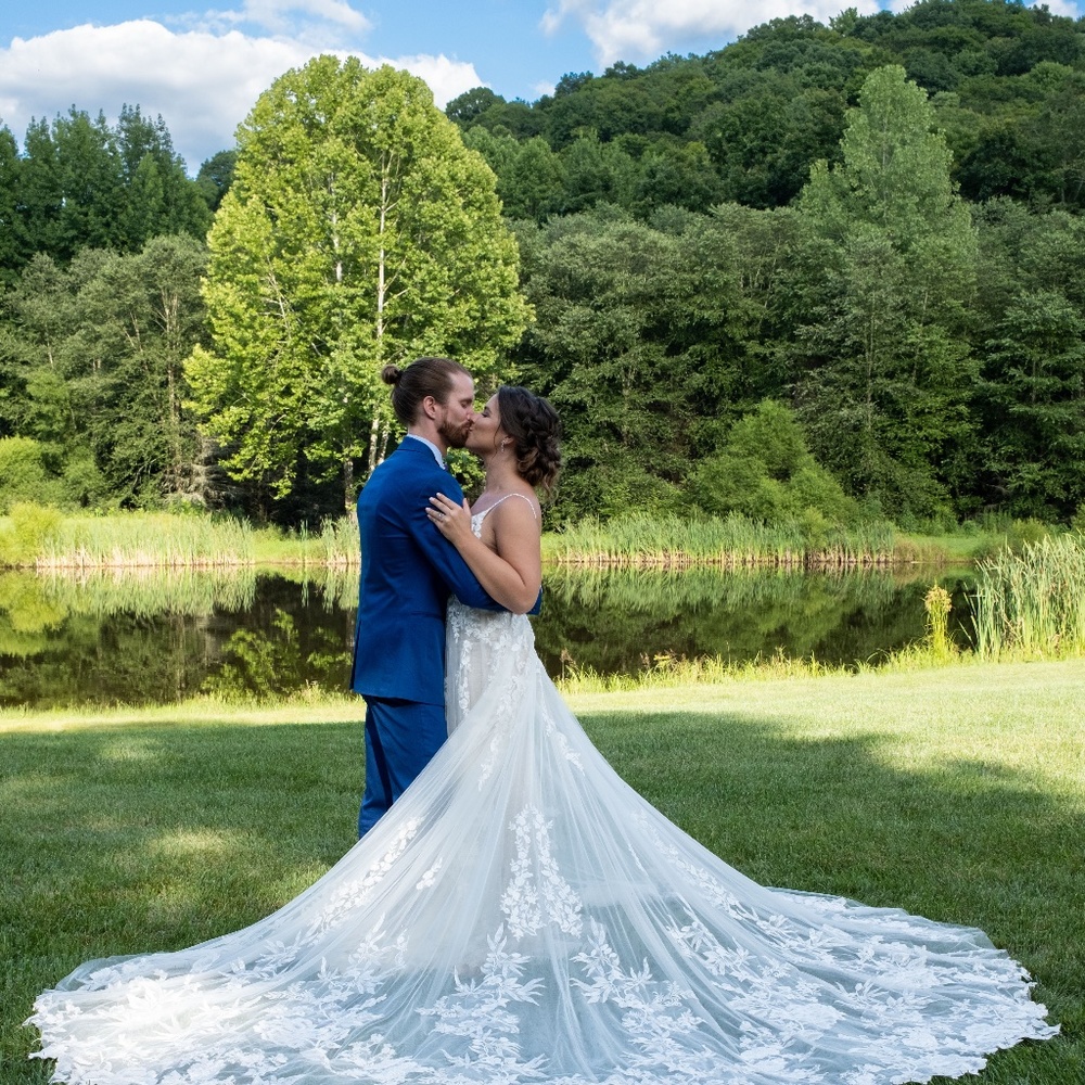 Martina Liana Wedding Dress (Style 1137) Honey Undertone